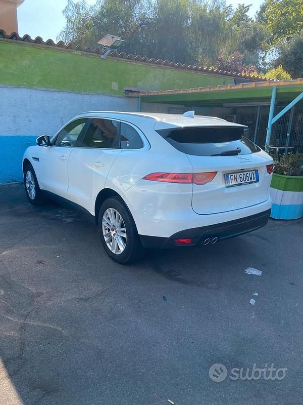 Usata Jaguar F-Pace 180 CV (132 kW) 2018 Bianco SUV