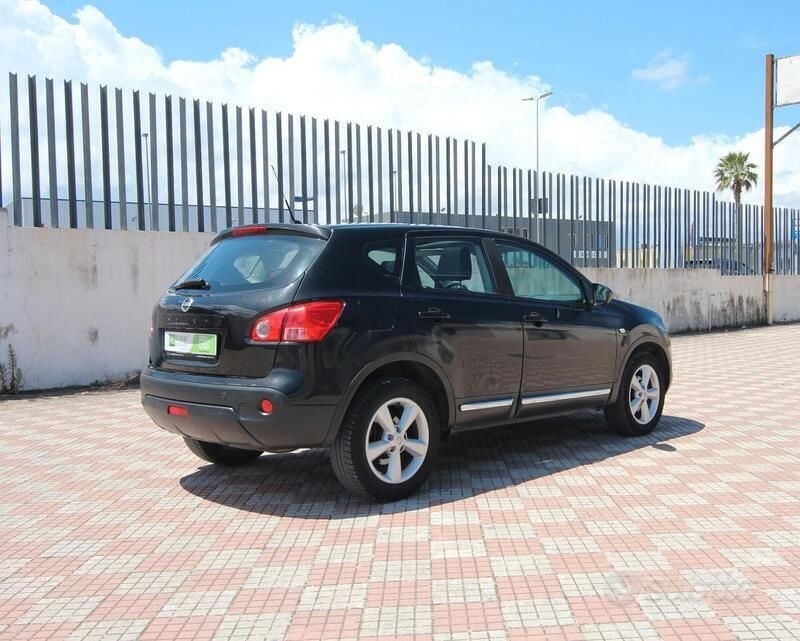 Usata Nissan Qashqai Tekna 150 CV (110 kW) 2008 Nero pastello SUV