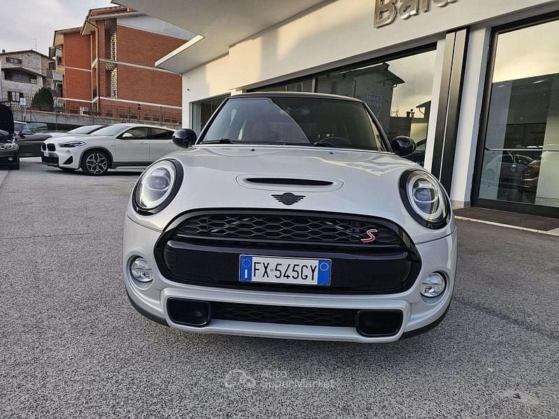 Usata Mini Cooper S Hype 192 CV (141 kW) 2019 Bianco metallizzato Utilitaria