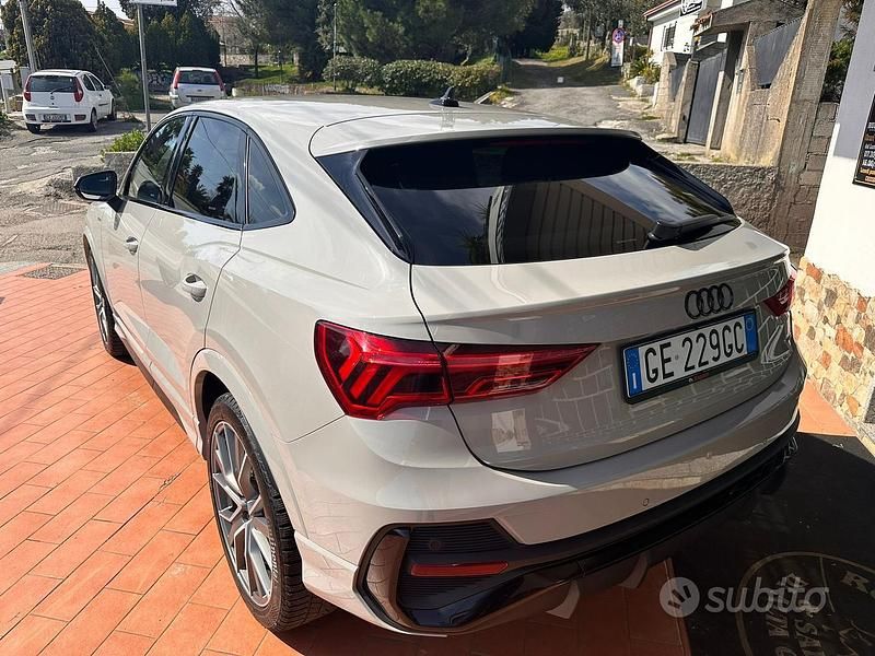 Usata Audi Q3 Sportback S-Line 200 CV (147 kW) 2021 Grigio SUV