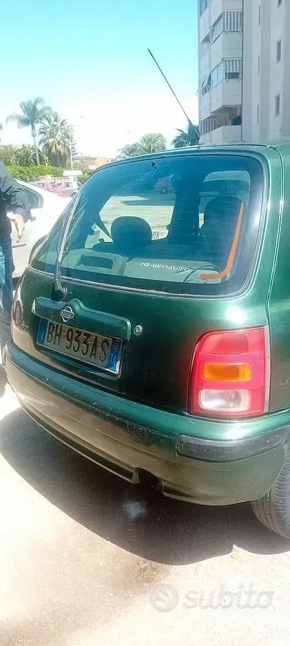 Usata Nissan Micra 54 CV (39 kW) 2000 Verde Utilitaria