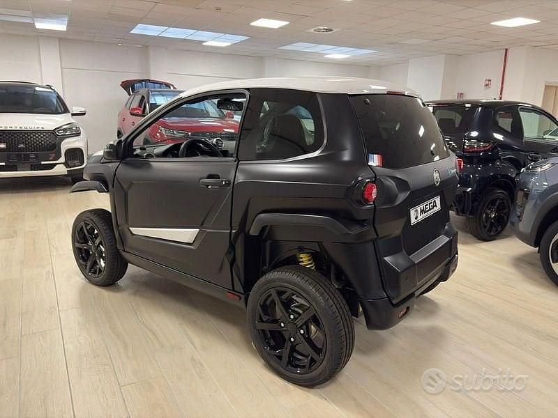 Nuova Aixam e-Scouty 2025 Bianco Cabrio