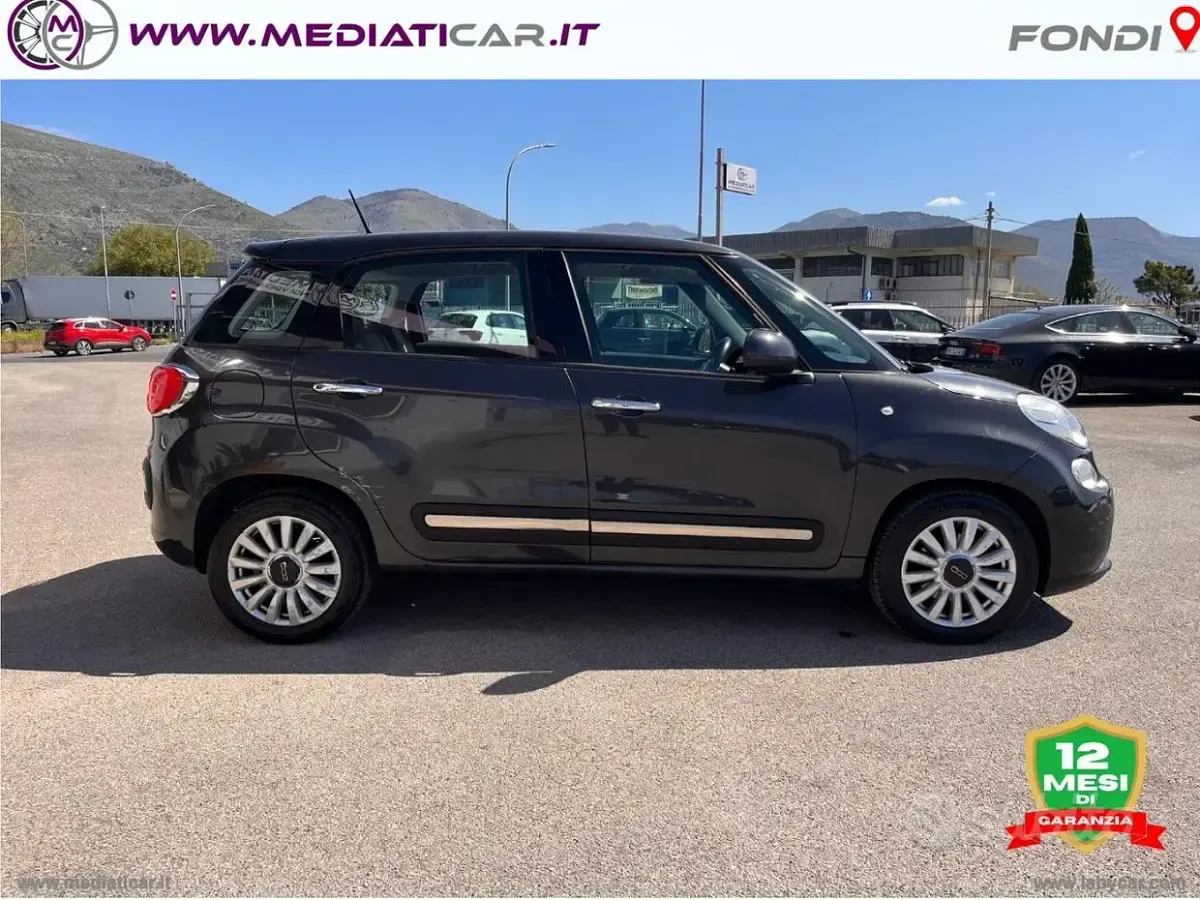 Begagnad Fiat 500L 85 HK (62 kW) 2014 Grå Minibuss