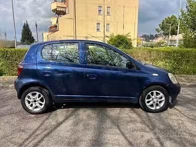 Usata Toyota Yaris 68 CV (50 kW) 2000 Berlina
