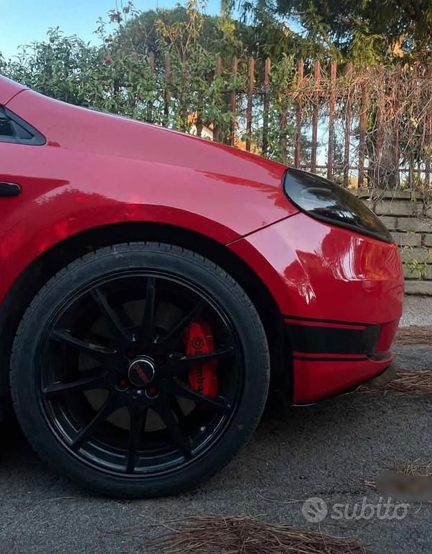Usata Fiat Grande Punto Sport 90 CV (66 kW) 2008 Rosso Utilitaria
