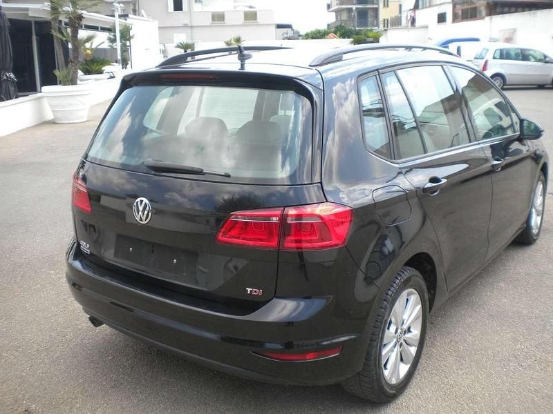 Usata VW Golf Sportsvan Executive 116 CV (85 kW) 2018 Nero Monovolume