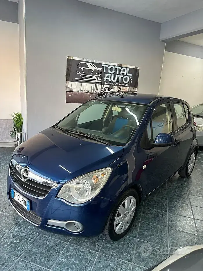Usata Opel Agila Enjoy 65 CV (47 kW) 2008 Blu Utilitaria
