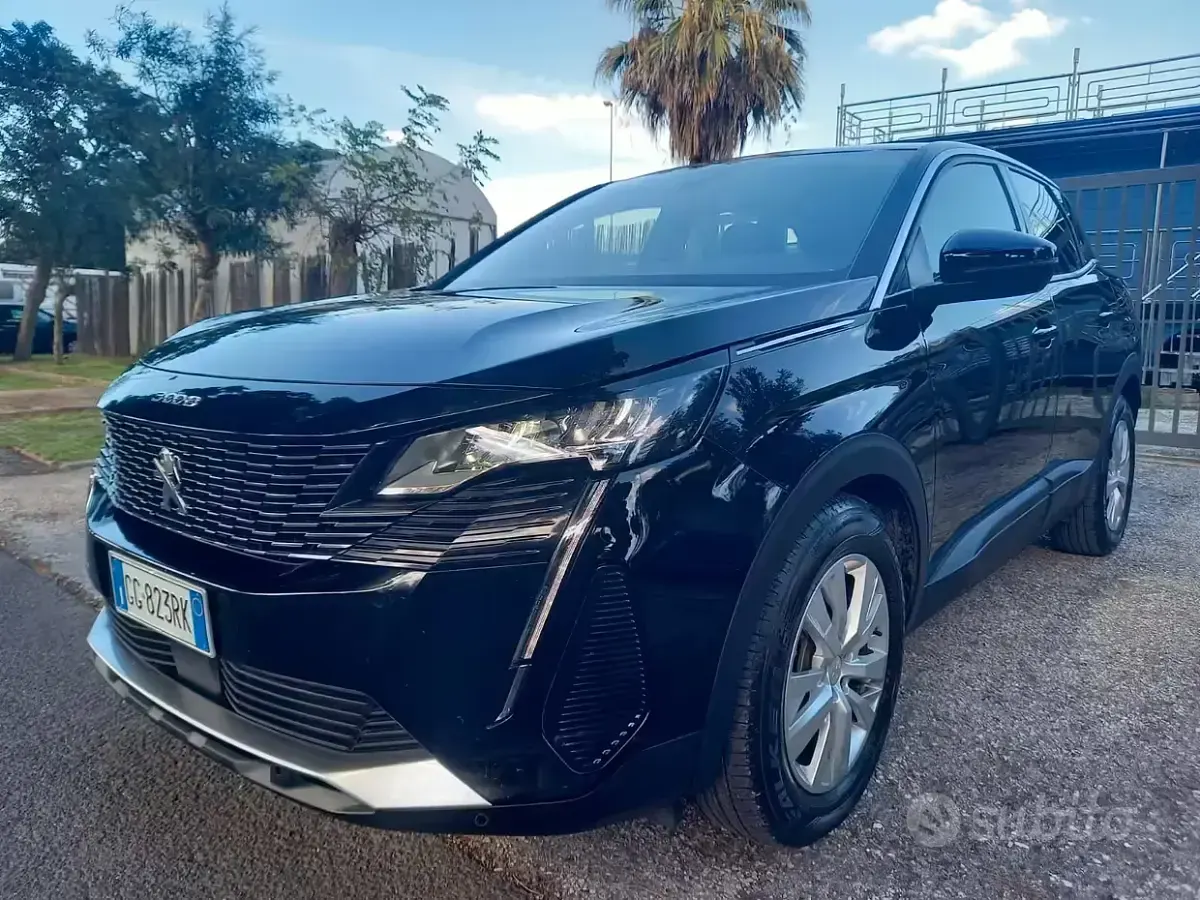 Usata Peugeot 3008 Allure 131 CV (96 kW) 2021 Nero SUV