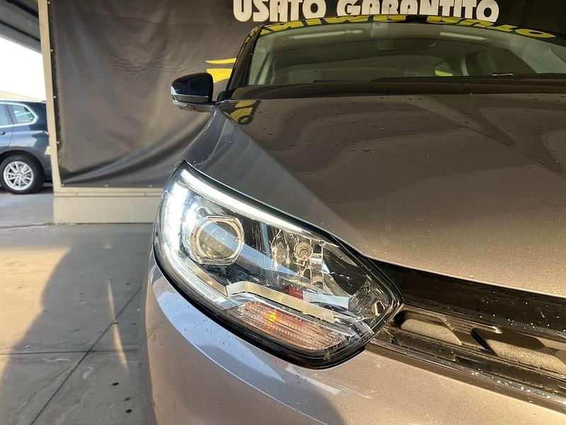 Usata Renault Scénic IV 110 CV (80 kW) 2018 Grigio Monovolume