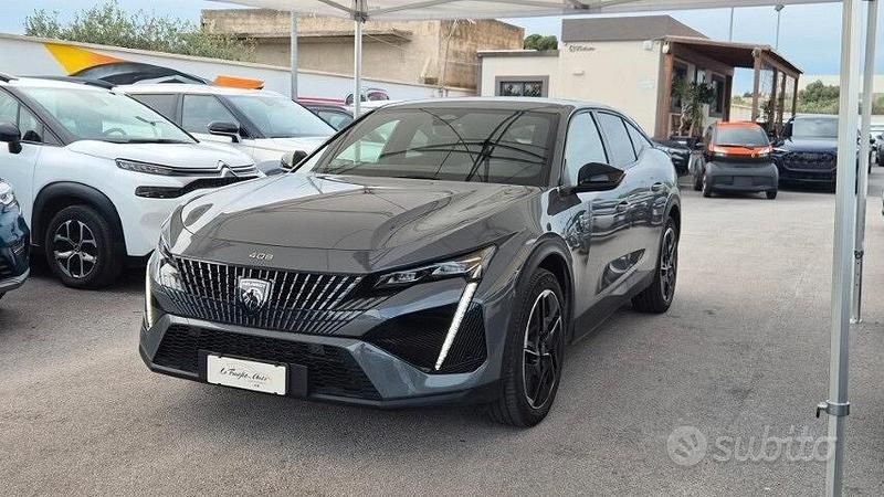 Grigio Usata 2024 Peugeot 408 GTi SUV | 25.800 € (Buon prezzo) - Immagine 1/3