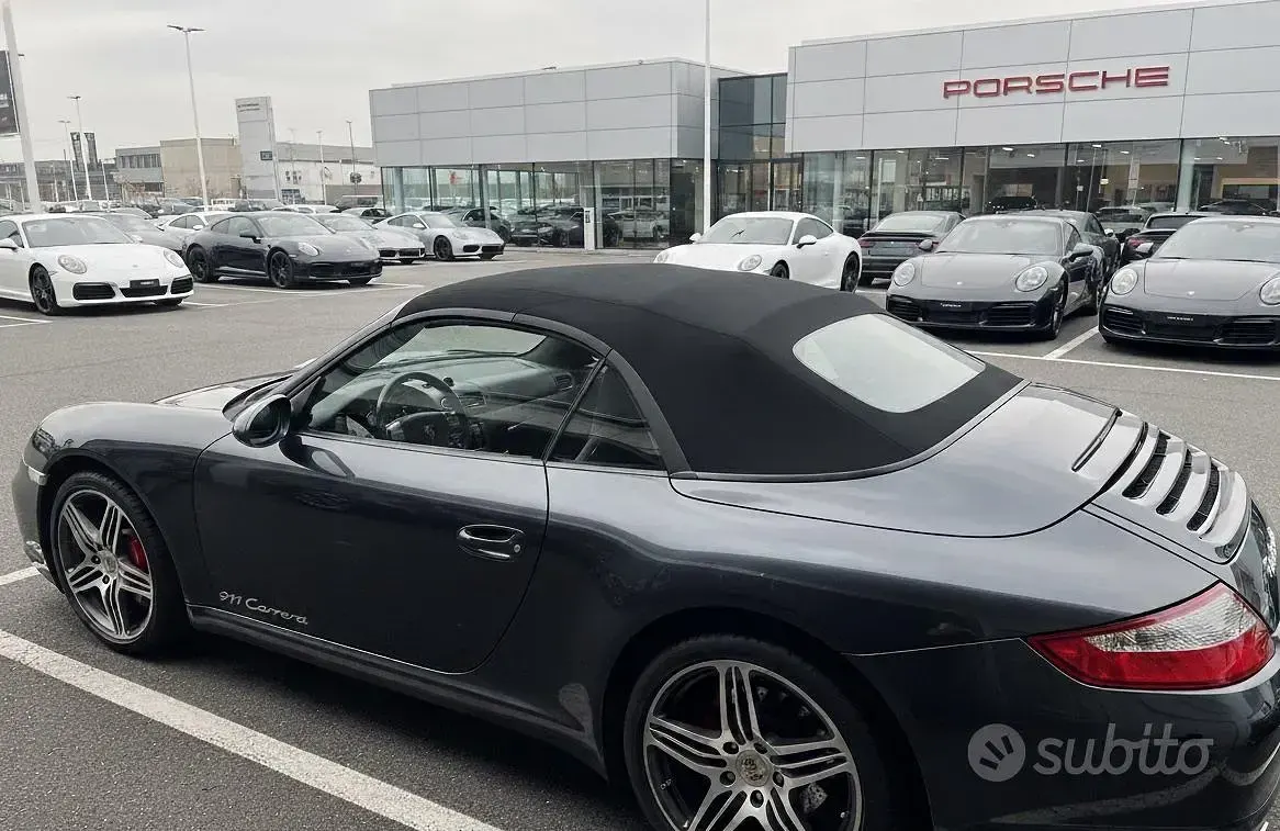 Usata Porsche 997 325 CV (239 kW) 2007 Marrone Cabrio