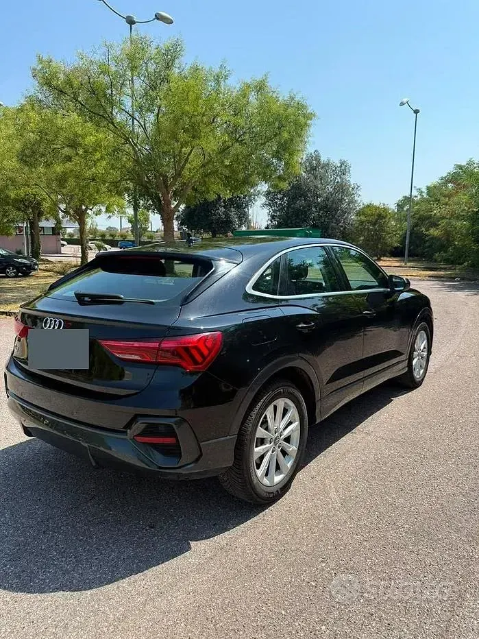 Usata Audi Q3 Sportback 150 CV (110 kW) 2019 Nero SUV