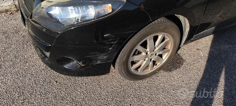 Usata Renault Mégane 110 CV (80 kW) 2012 Nero Berlina