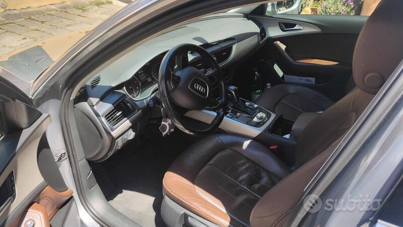 Usata Audi A6 140 CV (102 kW) 2015 Grigio Station wagon