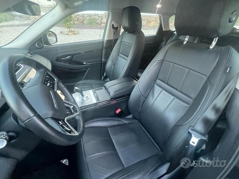 Usata Land Rover Range Rover evoque 200 CV (147 kW) 2023 Grigio SUV