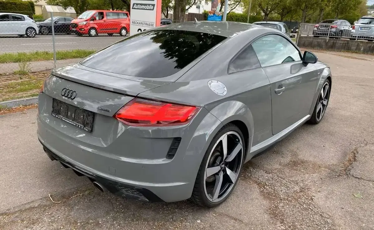 Usata Audi TT S-Line 245 CV (180 kW) 2019 Grigio Coupé