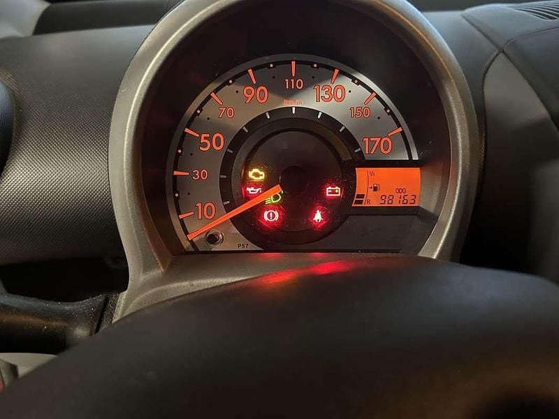 Begagnad Toyota Aygo Connect Style 68 HK (50 kW) 2011 Halvkombi