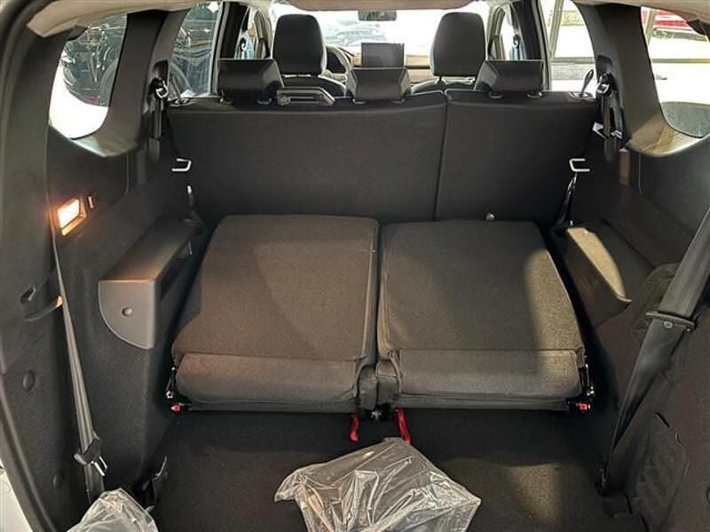 Nuova Dacia Jogger Extreme 155 CV (114 kW) 2026 Grigio scuro Monovolume