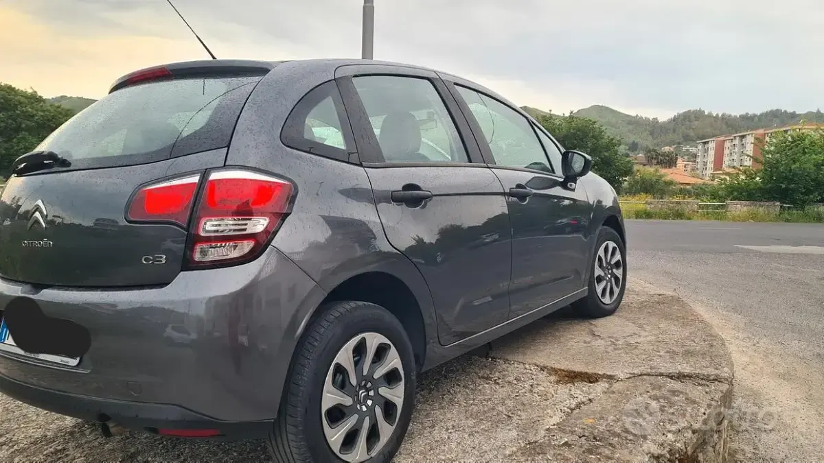 Usata Citroën C3 Live 82 CV (60 kW) 2016 Blu Berlina