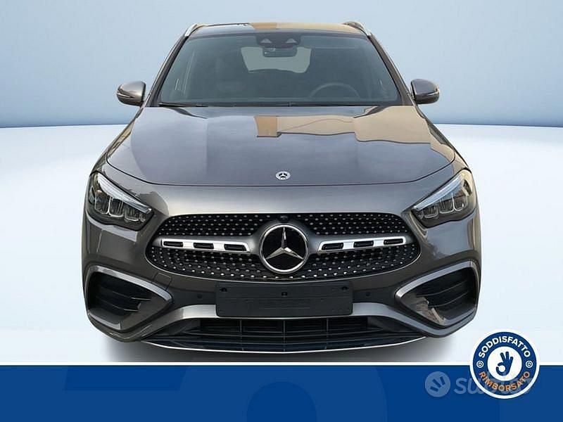 Nuova Mercedes GLA250 2025 Grigio SUV
