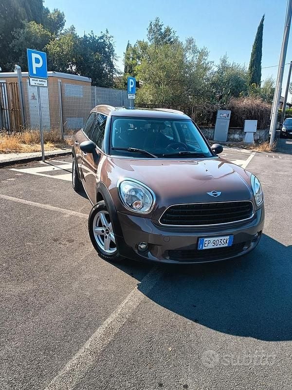 Usata 2012 Mini Countryman SUV | 6990 € (Ottimo prezzo) - Immagine 1/4