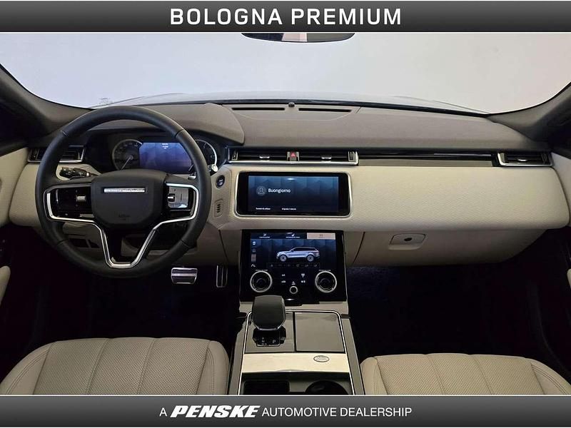 Usata Land Rover Range Rover Velar R-Dynamic 204 CV (150 kW) 2023 Santorini black SUV