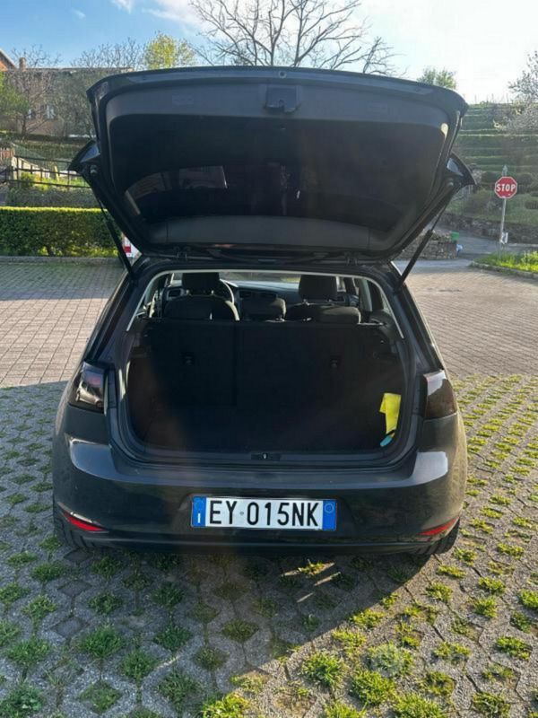 Usata VW Golf VII 85 CV (62 kW) 2018 Grigio Berlina