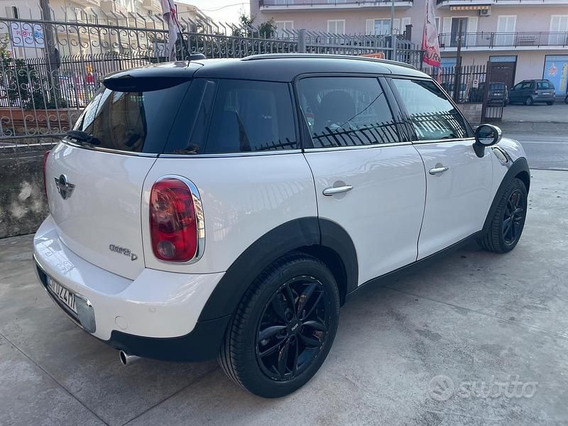 Usata Mini Cooper D Countryman 111 CV (81 kW) 2012 Bianco SUV