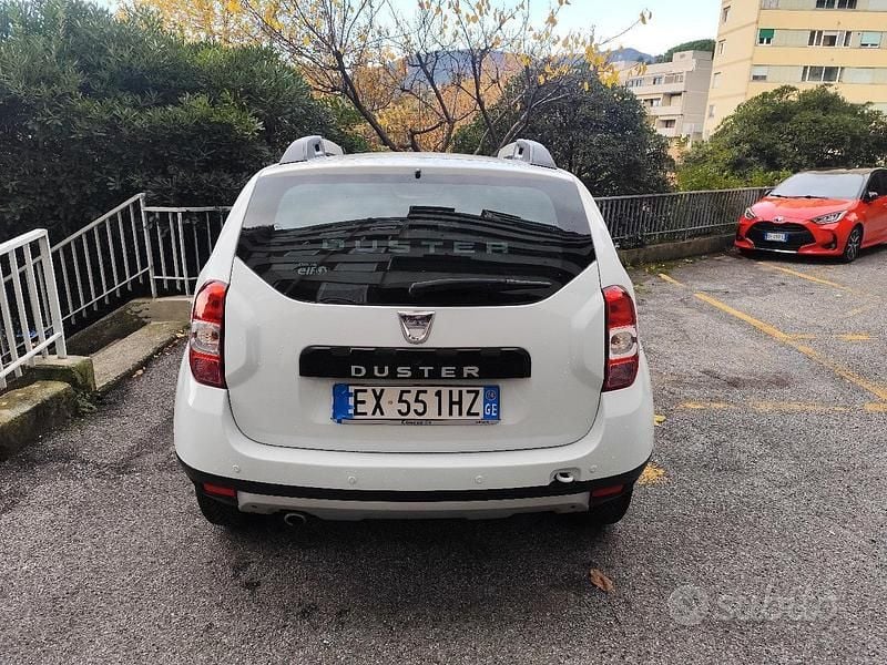 Usata Dacia Duster 110 CV (80 kW) 2014 Bianco SUV