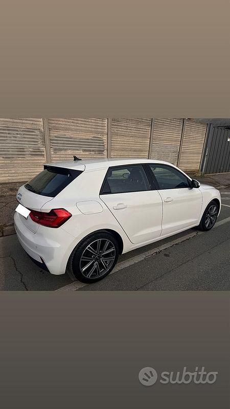 Usata Audi A1 Sportback Business 95 CV (69 kW) 2023 Bianco Utilitaria