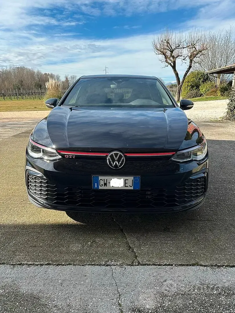 Usata VW Golf VIII GTI 245 CV (180 kW) 2021 Nero Berlina
