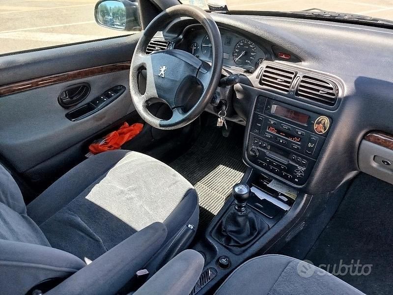 Usata Peugeot 406 90 CV (66 kW) 2003 Blu Berlina
