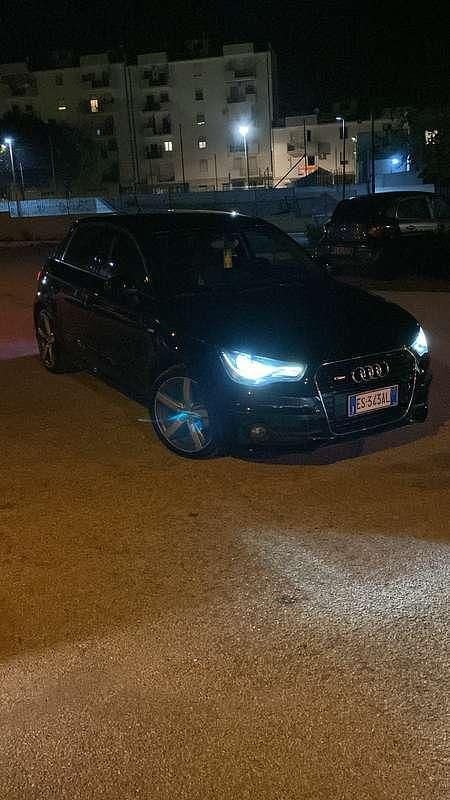Usata Audi A1 Sportback Attraction 90 CV (66 kW) 2013 Nero Utilitaria