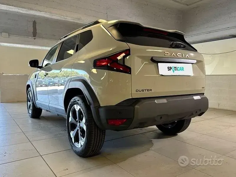Nuova Dacia Duster Extreme 140 CV (102 kW) 2026 Beige SUV