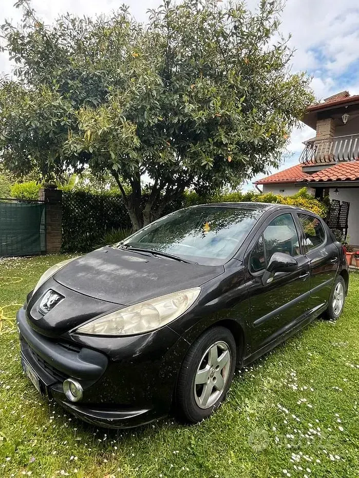 Occasion Peugeot 207 73 PK (53 kW) 2009 Sedan