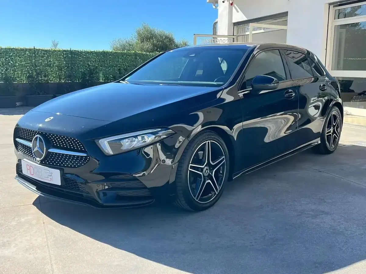 Usata Mercedes 200 Premium 149 CV (109 kW) 2022 Nero Berlina