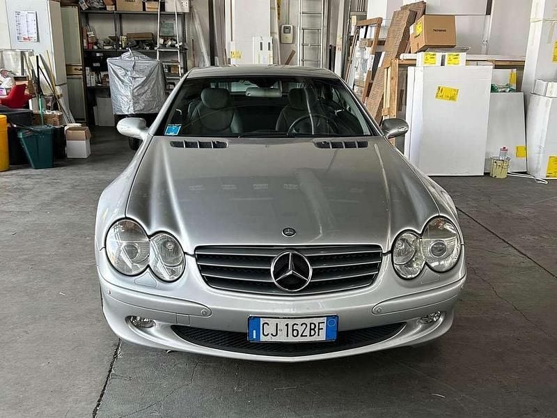 Käytetty Mercedes SL350 AMG 245 HP (180 kW) 2003 Hopea Avoauto