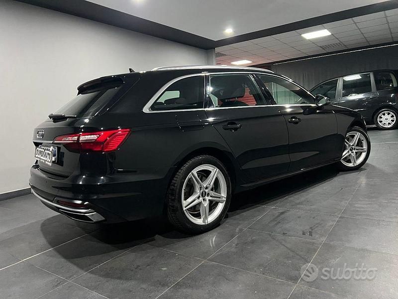 Usata Audi A4 Advanced 163 CV (119 kW) 2022 Nero Station wagon