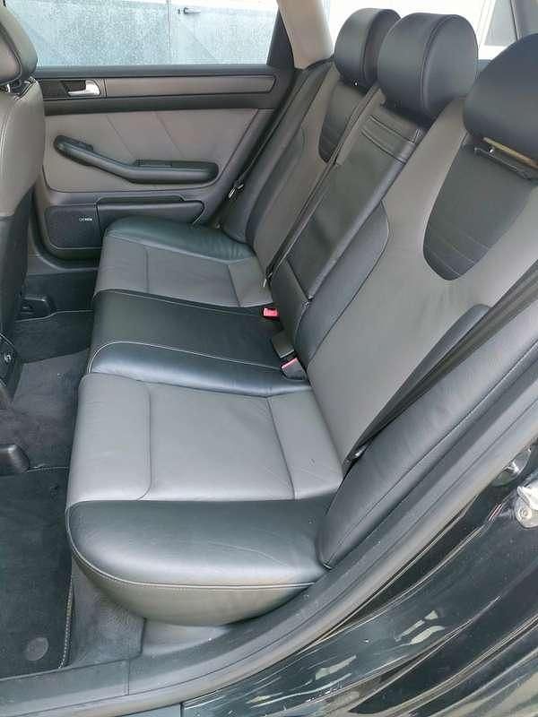 Usata Audi A6 Allroad Ambiente 250 CV (183 kW) 2003 Nero Station wagon