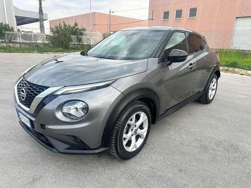 Usata Nissan Juke N-Connecta 114 CV (83 kW) 2021 Grigio scuro SUV