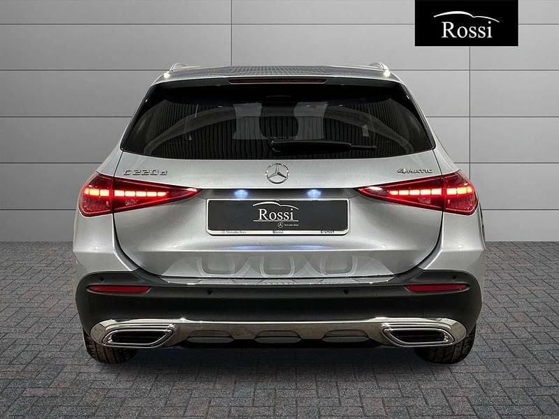 Usata Mercedes C220 Premium 200 CV (147 kW) 2023 Argento hightech Station wagon