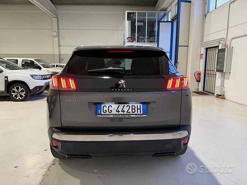 Usata Peugeot 3008 Allure 131 CV (96 kW) 2021 Grigio SUV