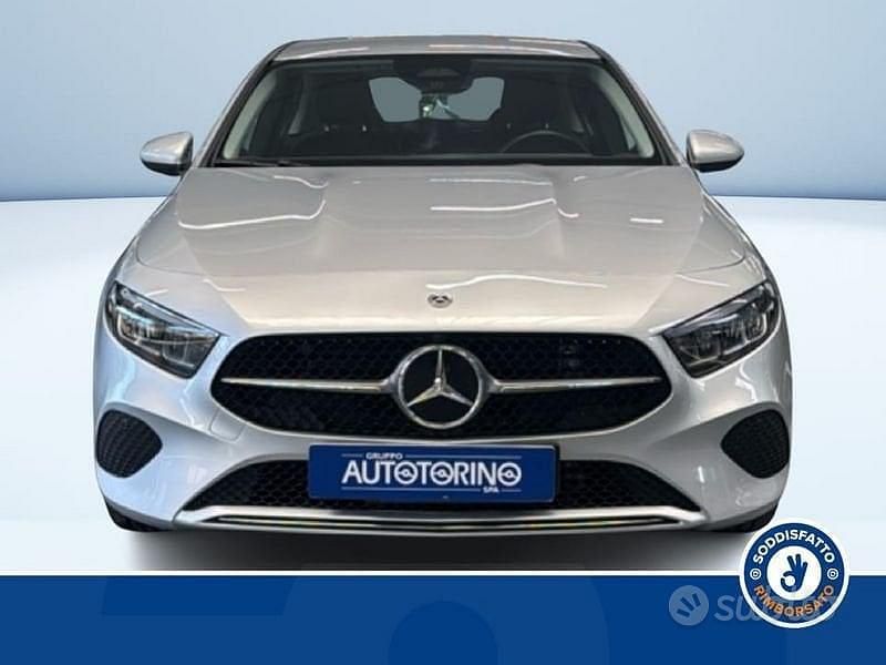 Usata Mercedes A180 Advanced Plus 115 CV (84 kW) 2024 Argento Berlina