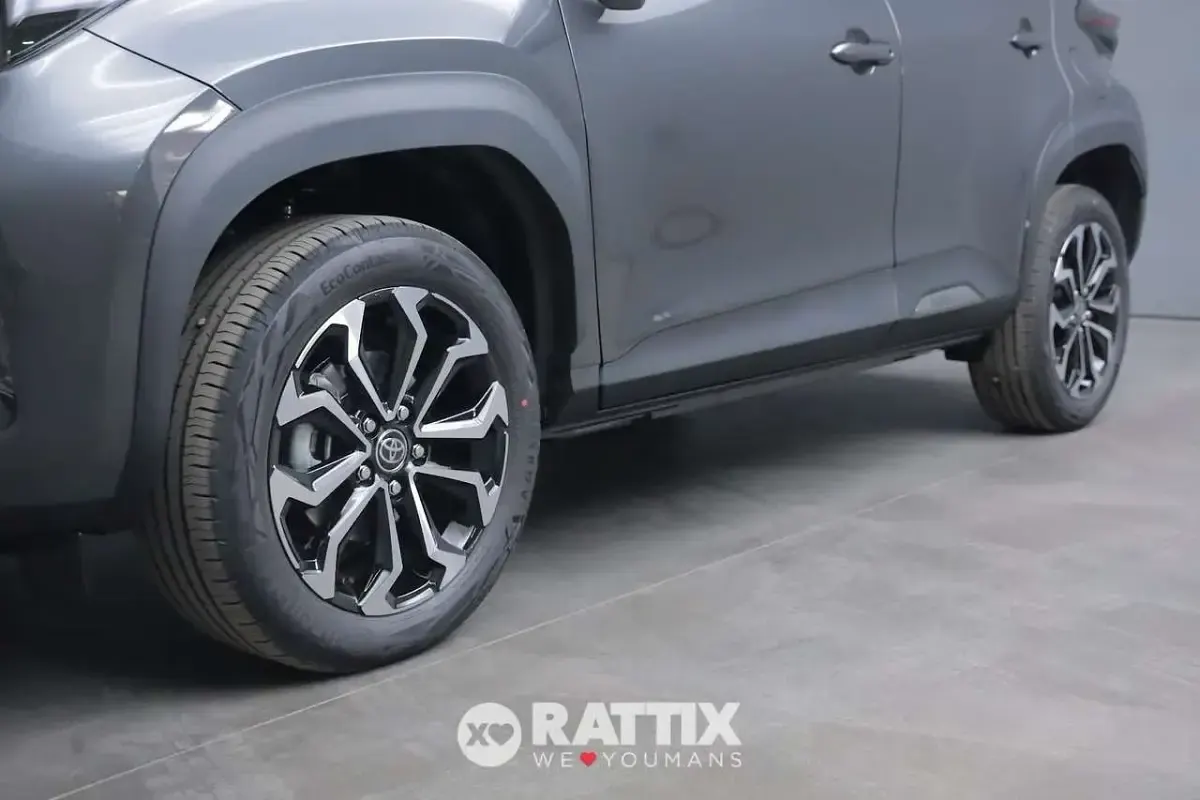 Nuova Toyota Yaris Cross Trend 92 CV (67 kW) 2026 Dark grey SUV