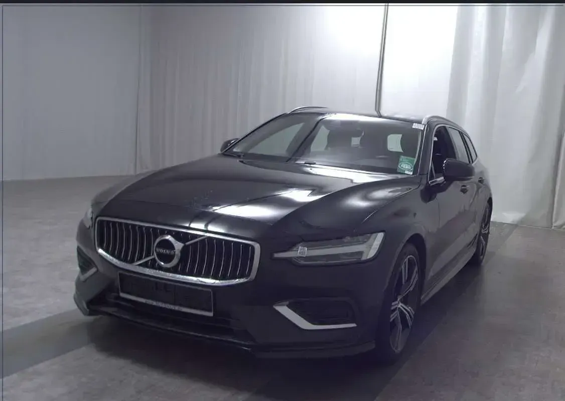 Usata Volvo V60 Inscription 150 CV (110 kW) 2018 Station wagon
