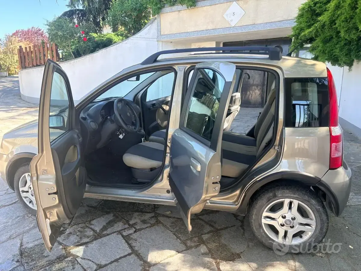 Usata Fiat Panda 60 CV (44 kW) 2008 Utilitaria