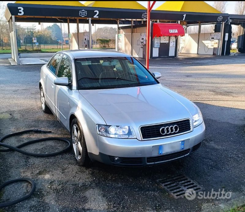 Usata 2003 Audi A4 Tre volumi | 4000 € (Cara) - Immagine 1/4