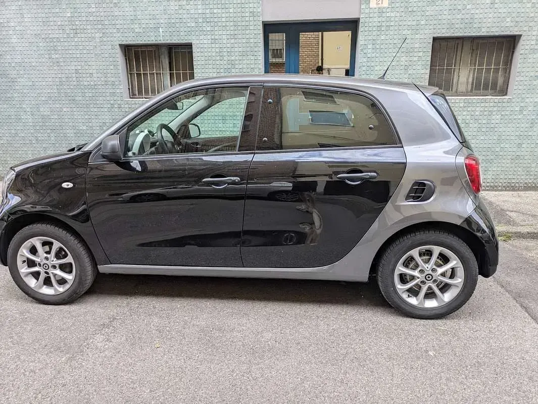 Usata Smart ForFour 71 CV (52 kW) 2017 Utilitaria
