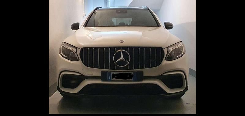 Bianco Usata 2018 Mercedes GLC43 AMG AMG SUV | 40.000 € (Molto cara) - Immagine 1/4