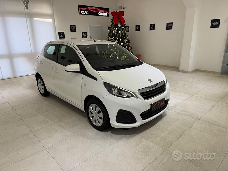 Usata Peugeot 108 Active 73 CV (53 kW) 2021 Bianco Utilitaria